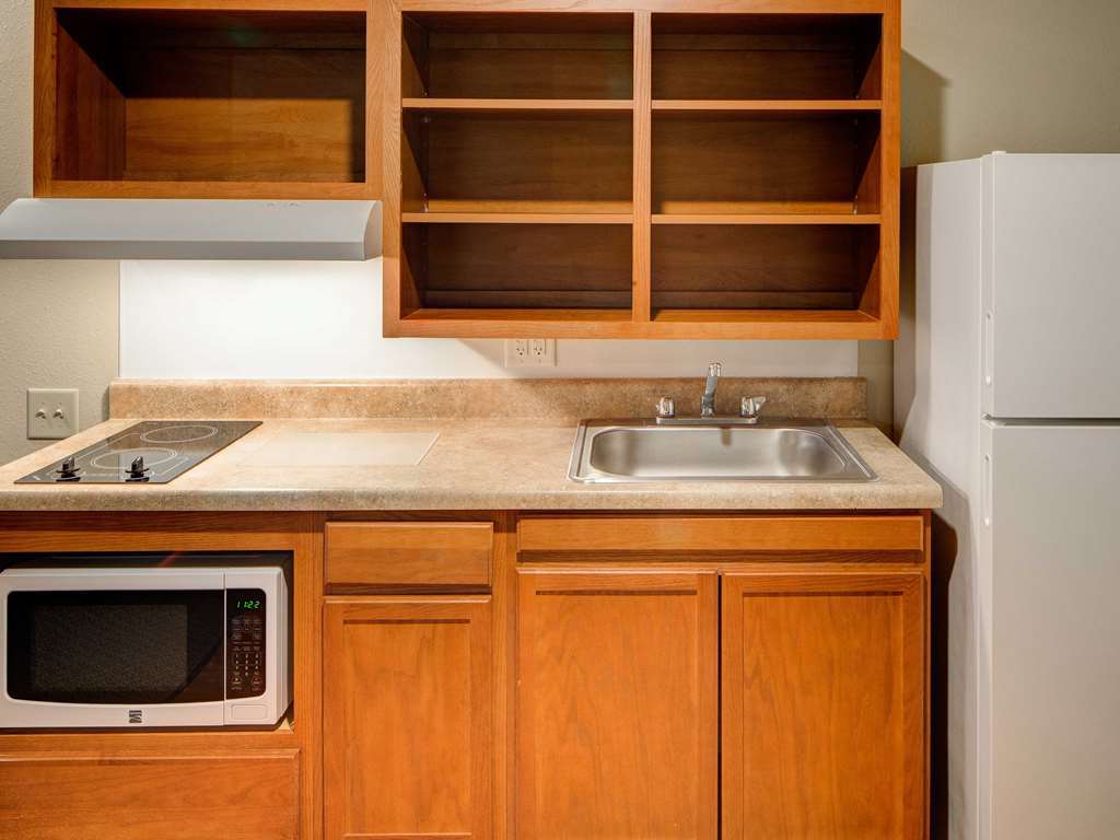 Woodspring Suites Lincoln Northeast I-80 Quarto foto