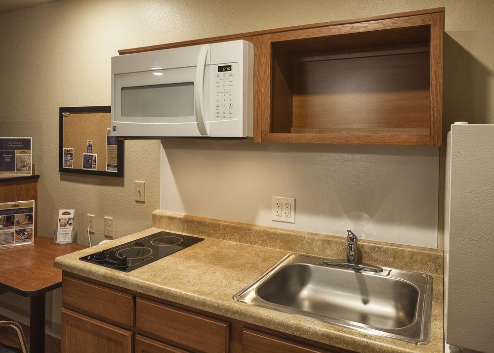 Woodspring Suites Lincoln Northeast I-80 Exterior foto